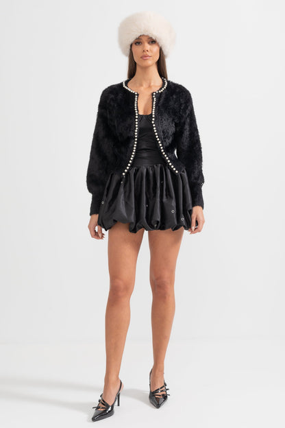 Cardigan Fluffy com Detalhes em Pérolas - Preto