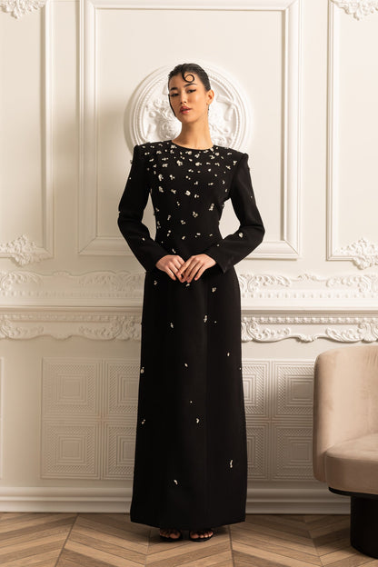 Vestido Longo Elegante Com Aplicações Brilhantes - Preto