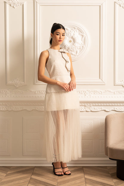 Vestido Elegante Com Saia Plissada De Tule, Laço No Ombro E Aplicações Brilhantes - Ivoire