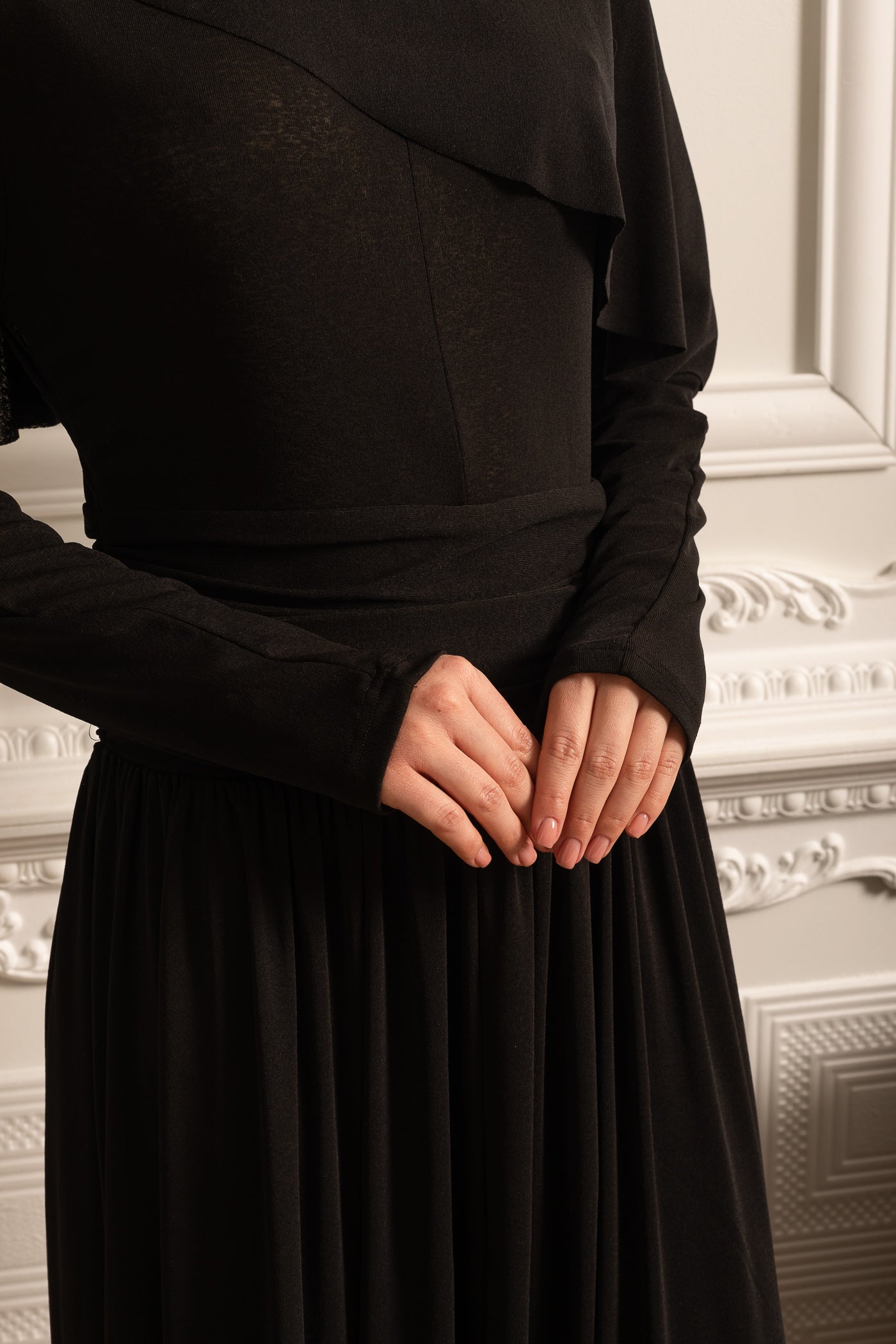 Vestido Elegante Com Cintura Pregueada, Saia Maxi Pregueada E Top Camponês em Camadas - Preto