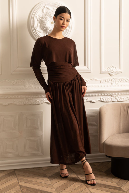 Vestido Elegante Com Cintura Plissada, Saia Maxi Plissada E Top Camponesa - Castanho