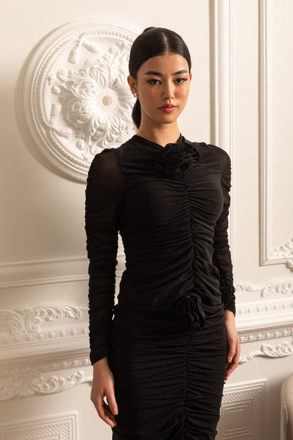 Conjunto de Dois Peças Pregueado com Flores 3D na Frente - Preto