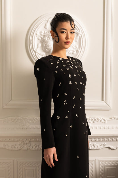 Vestido Longo Elegante Com Aplicações Brilhantes - Preto