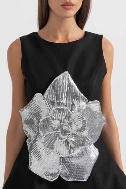Vestido Mini Sem Mangas Com Adorno de Flor Brilhante - Preto