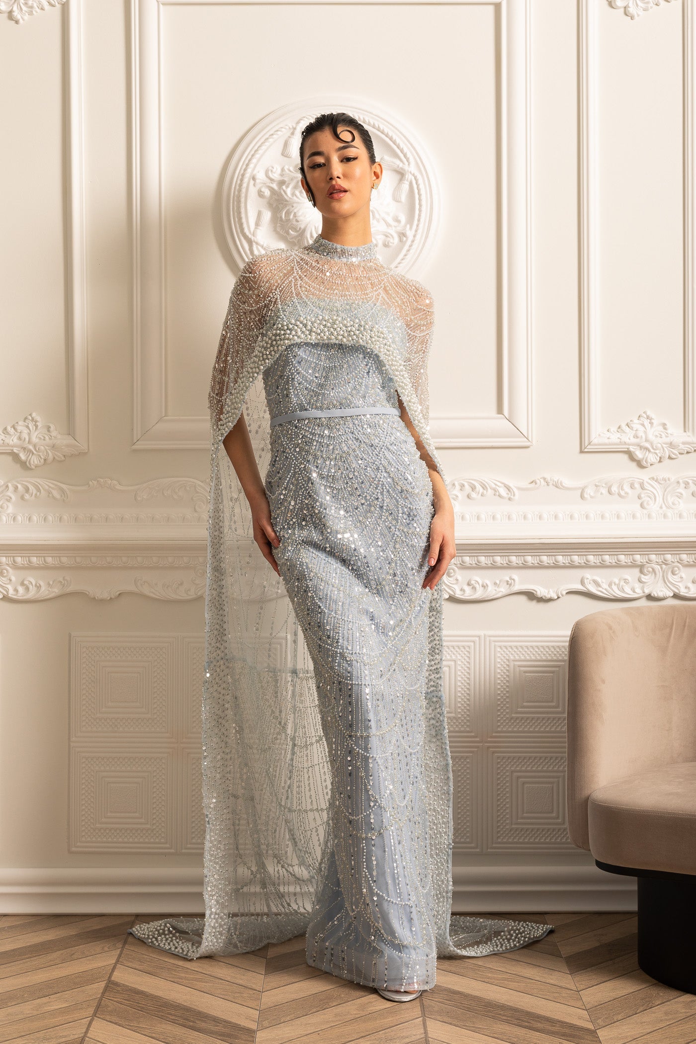 Vestido Glamouroso com Contas e Véu Destacável - Azul