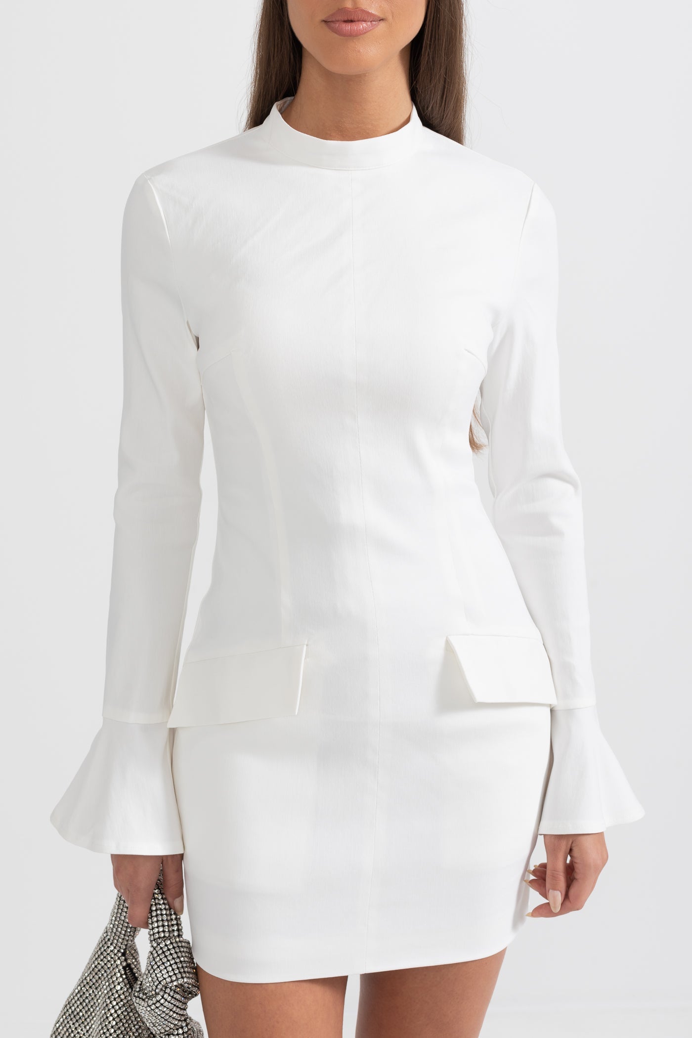 Vestido Elegante Justo com Bolsos de Aba Dupla - Branco