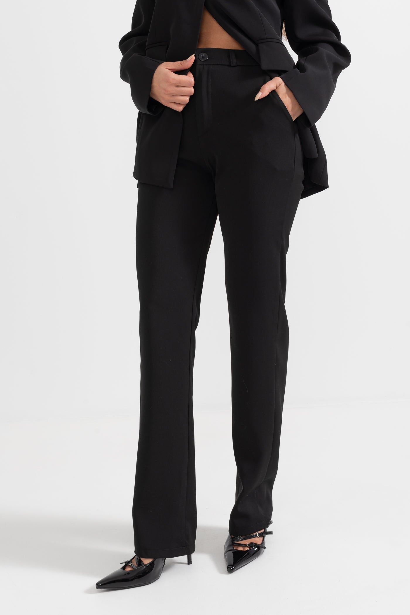 Calças Largas de Cintura Alta - Preto