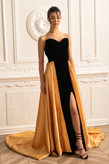 Vestido de Veludo com Corpete Ajustado e Saia Fluida de Cetim Dourado - Preto