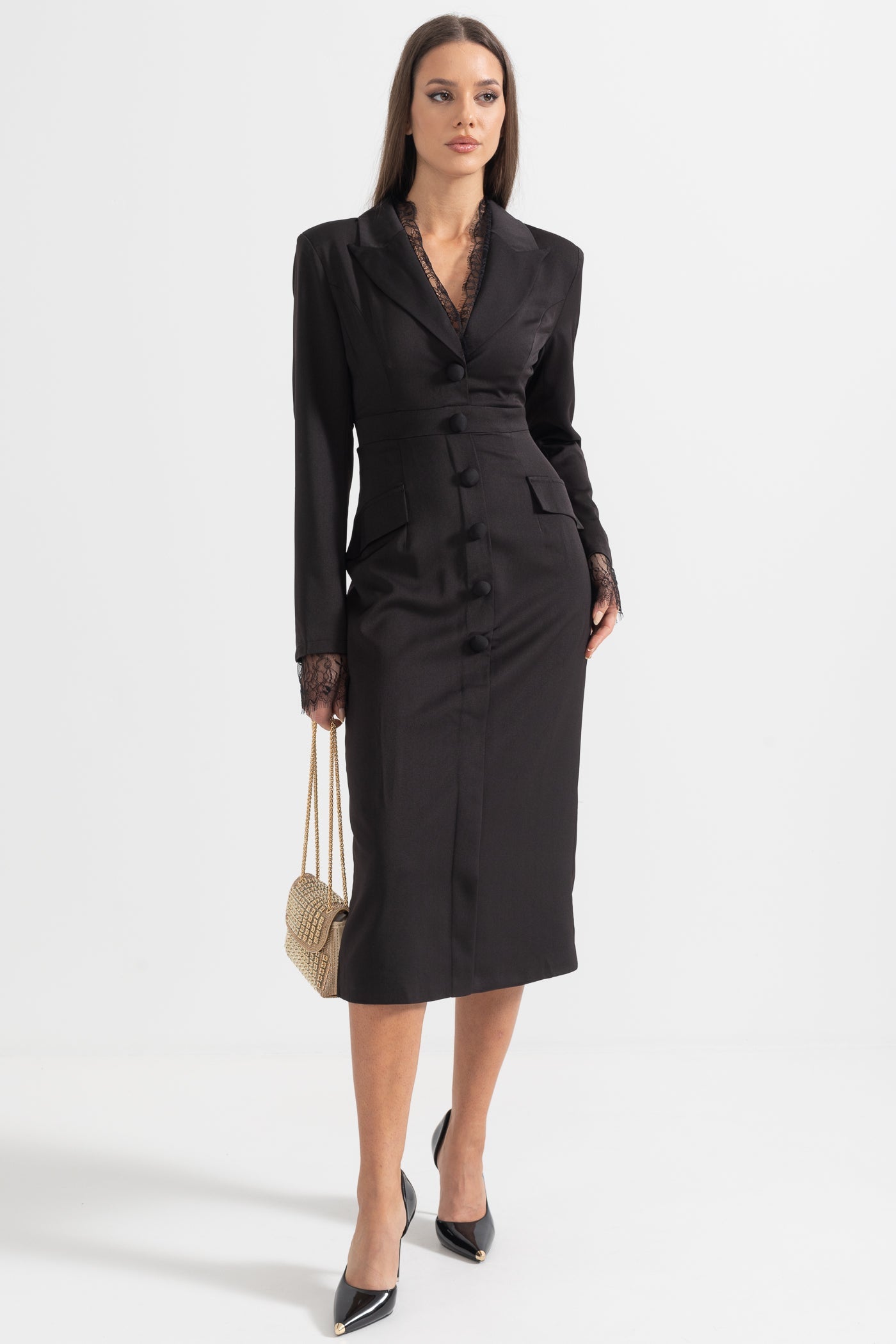 Vestido Elegante com Botões e Detalhes em Renda - Preto
