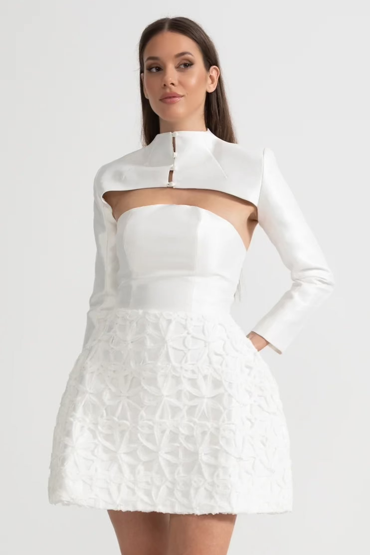 Vestido Mini Texturizado com Bolero Escultural Removível - Branco