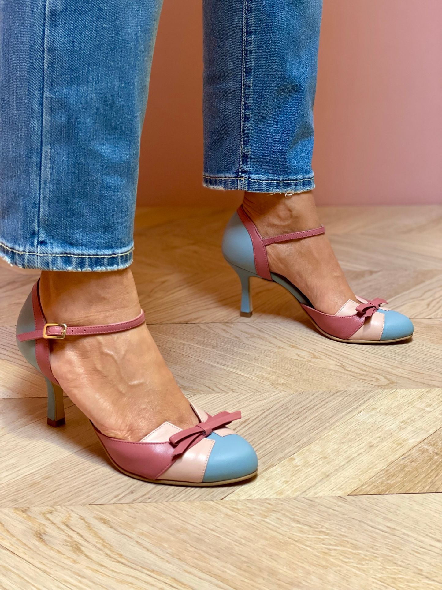 JULIA | Sandálias de tacão estilosas