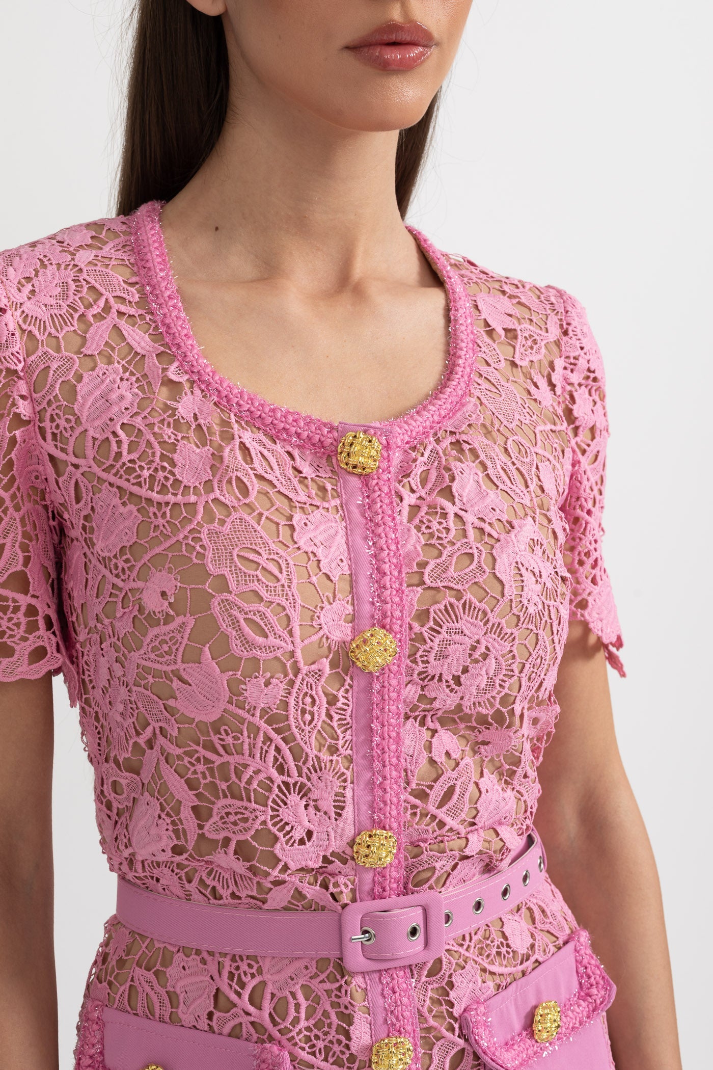 Exquisito Vestido Midi de Renda com Mangas Curtas - Rosa