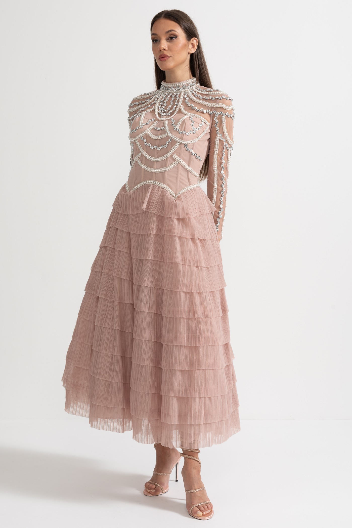 Vestido Elegante de Manga Longa com Saia em Camadas e Rendas Intricadas - Rosa