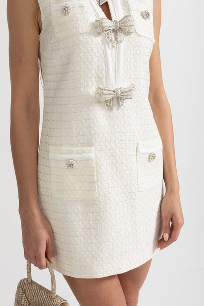 Vestido Texturizado Sem Mangas Com Laços Decorados em Metal - Branco