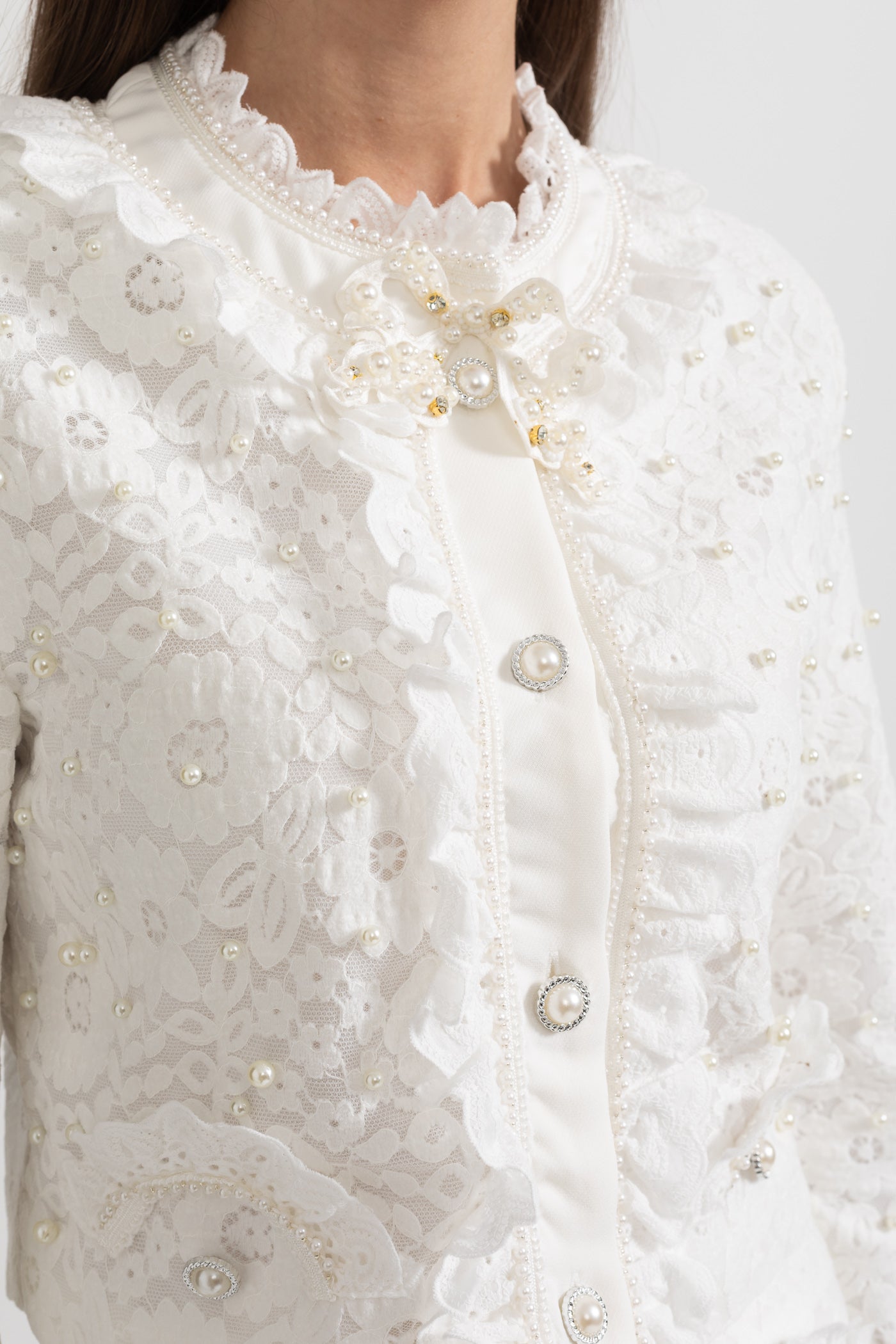 Conjunto Elegante de Duas Peças com Exquisitas Aplicações de Pérolas - Branco
