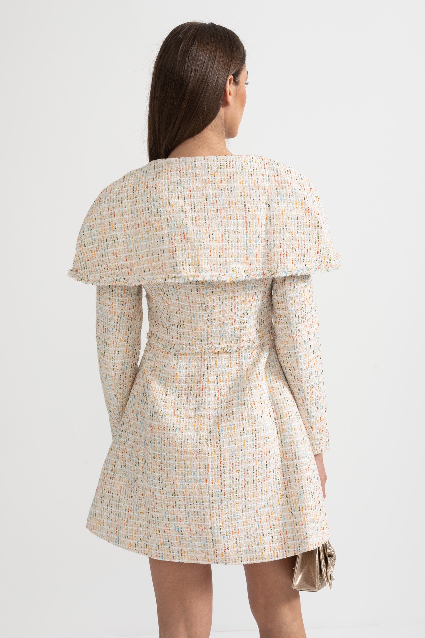 Vestido de Tweed Texturizado de Manga Longa com Lapas de Ombro Distintivas - Ivoire