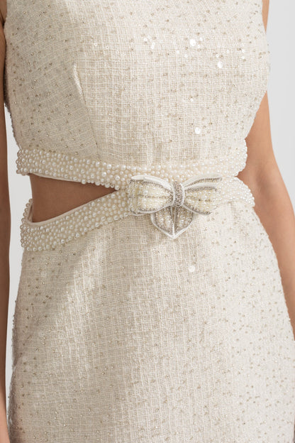 Vestido Mini Sem Mangas com Lantejoulas, Recortes na Cintura e Laço - Ivoire