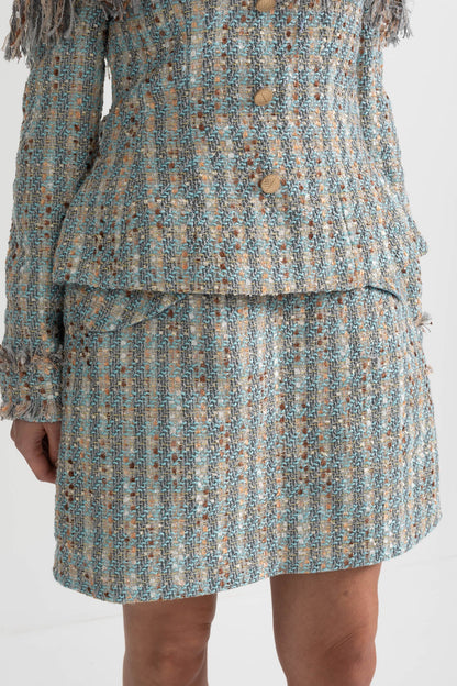 Conjunto de Tweed Xadrez com Top Off-Shoulder e Mini Saia Coordenada - Azul