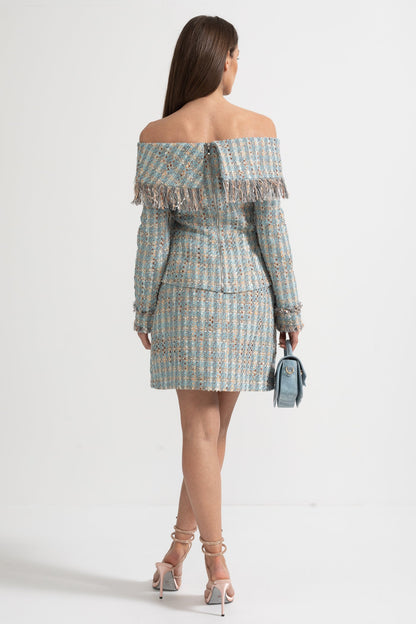 Conjunto de Tweed Xadrez com Top Off-Shoulder e Mini Saia Coordenada - Azul