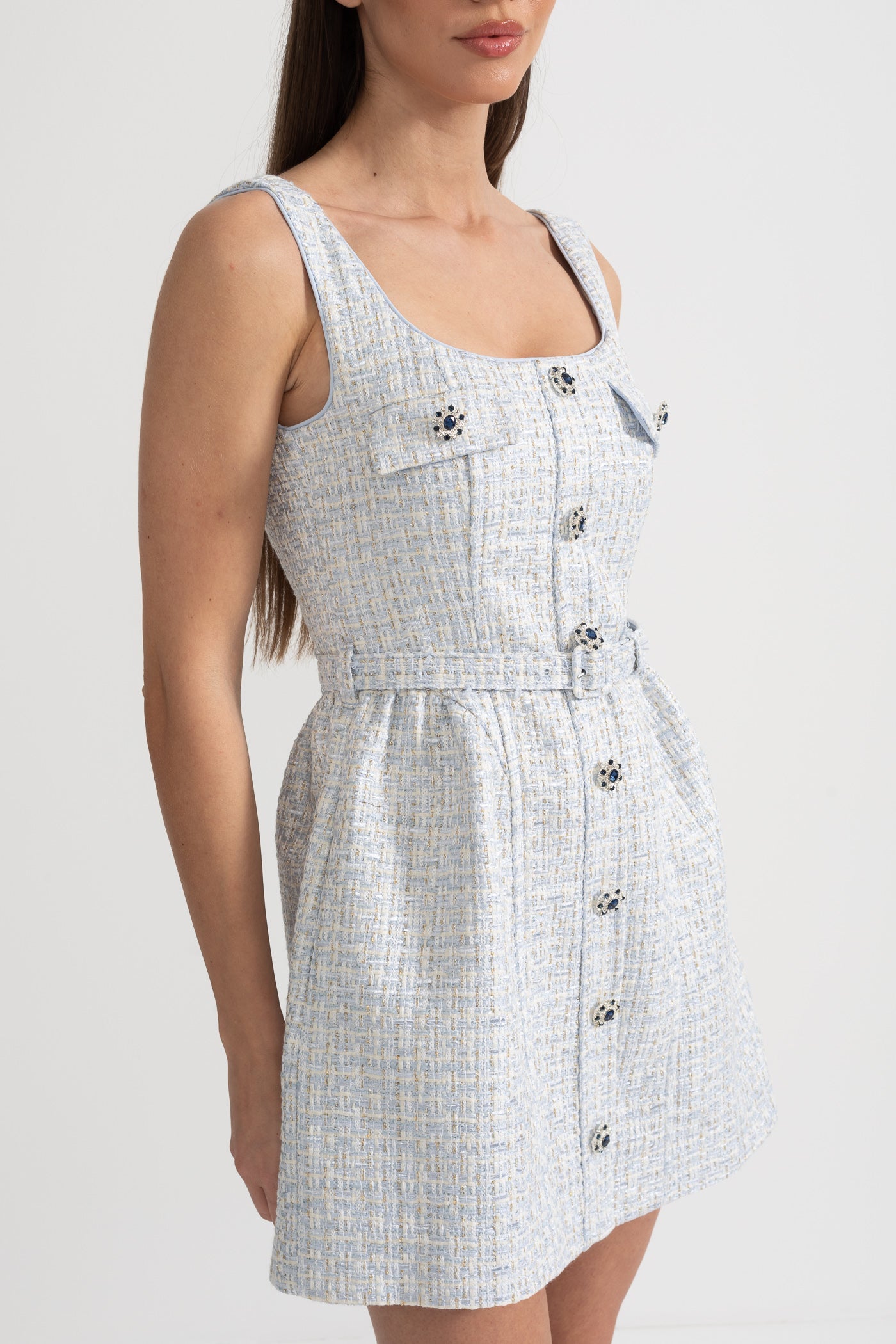 Vestido Mini Texturizado Com Corpete Justo E Botões Contrastantes - Azul Claro