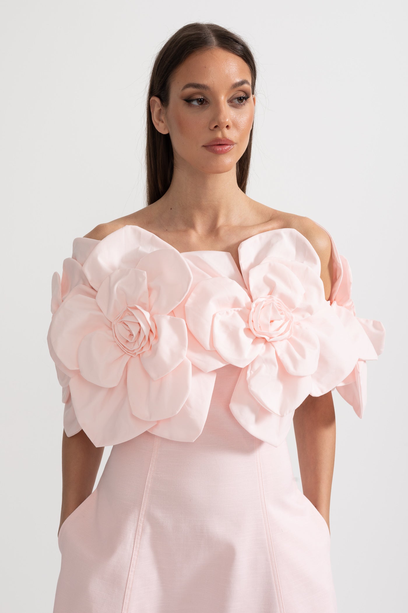 Inês | Midi Ombro a Ombro com Detalhes Florais