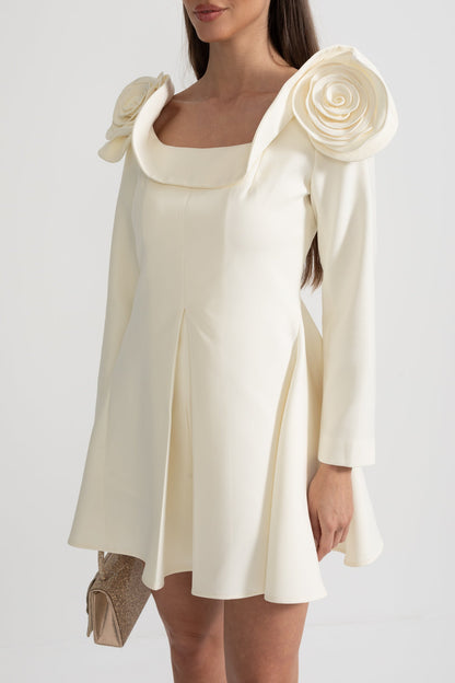Vestido Mini Elegante Com Decote Quadrado, Apliques Florais 3D E Saia Larga - Ivoire