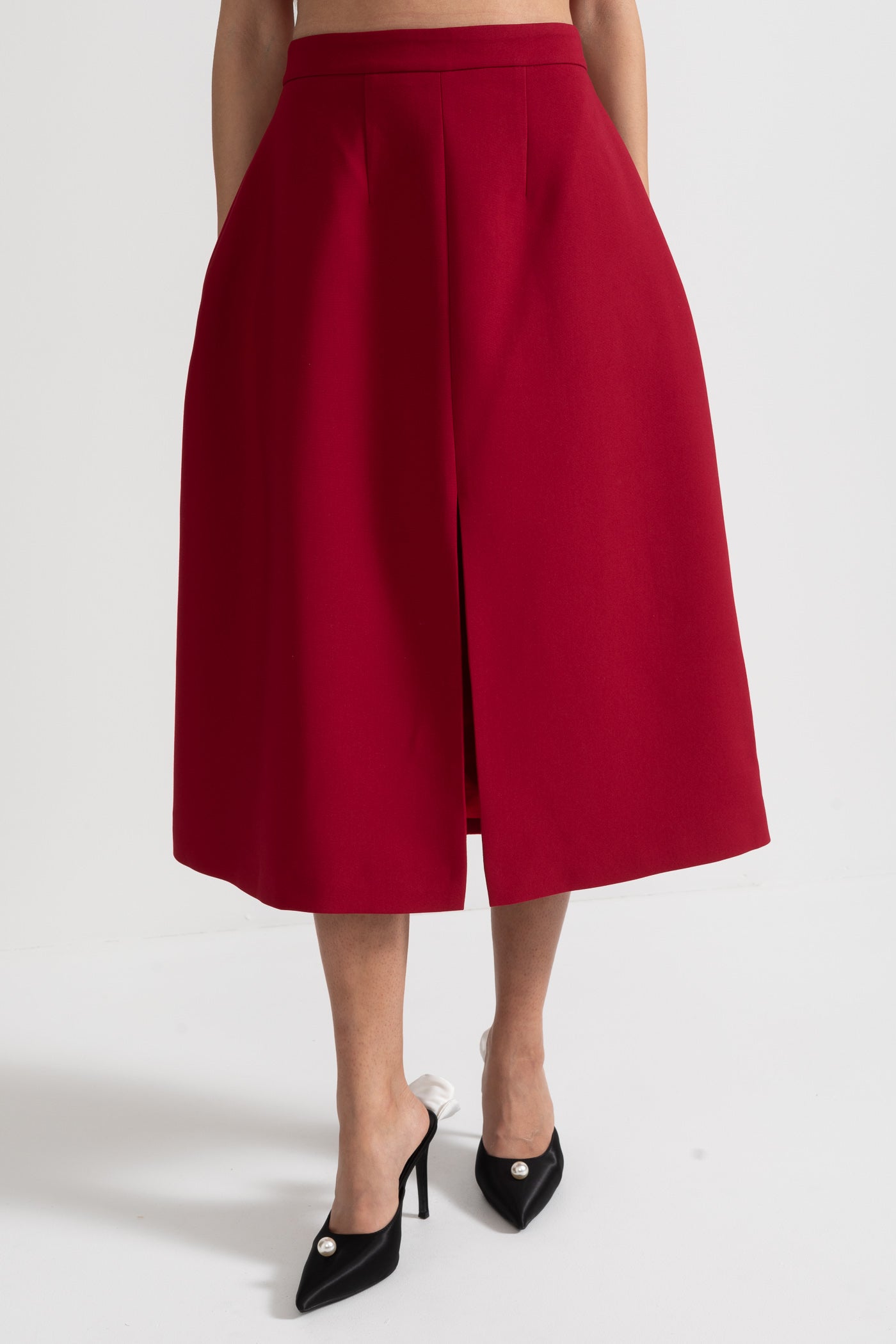 Conjunto Off-Shoulder Com Topo Com Detalhe Plissado E Saia Midi Com Acento De Fenda Frontal - Vermelho