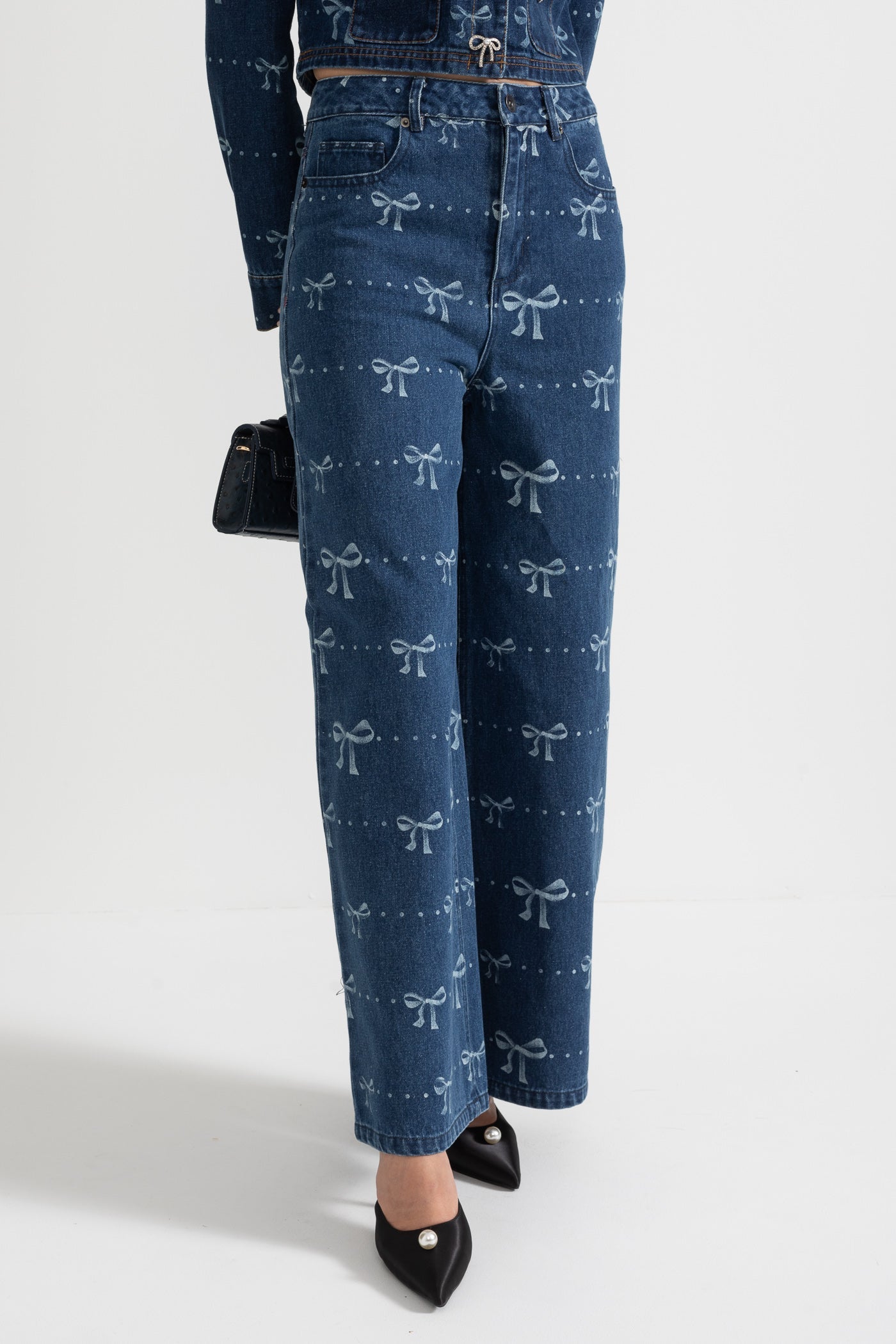 Conjunto de Denim com Casaco de Manga Longa e Jeans de Perna Larga - Azul