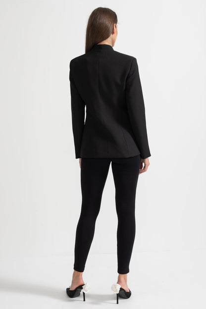 Blazer Sob Medida Com Ombros Estruturados E Fechos Florais Prateados - Preto