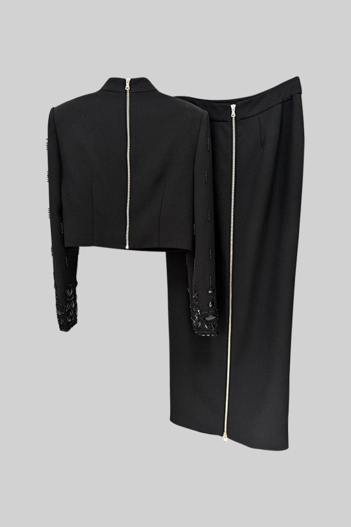 Conjunto com Diamantes e Saia Maxi - Preto