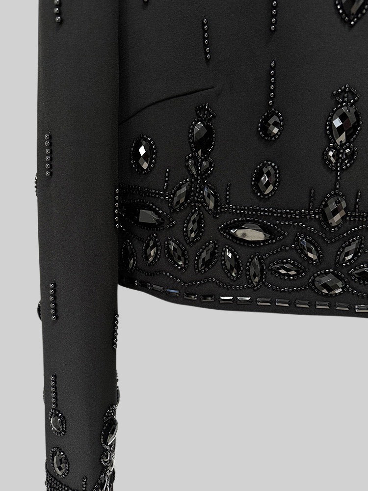 Conjunto com Diamantes e Saia Maxi - Preto