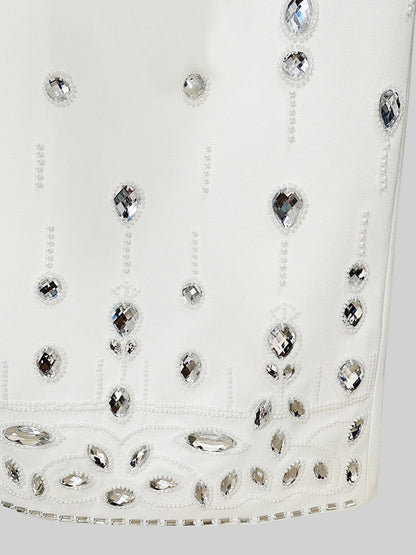 Conjunto com Diamantes e Saia Mini - Branco