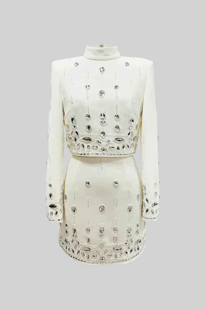 Conjunto com Diamantes e Saia Mini - Branco