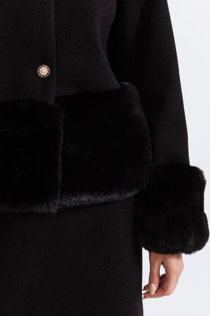 Conjunto de pelo sintético com casaco e saia - Preto