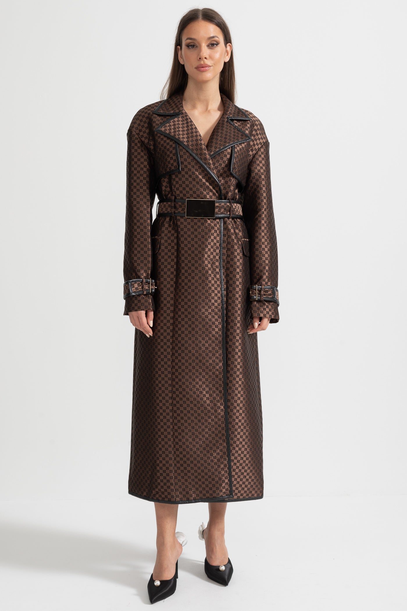 Trench Coat de Lapela Larga com Cinto de Fivela Dourada - Castanho