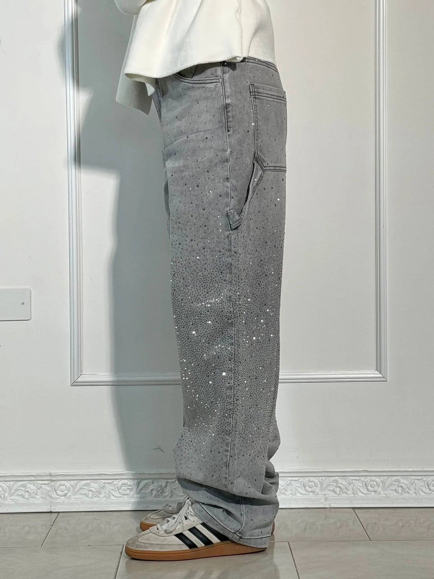 Jeans brilhantes, casuais e confortáveis