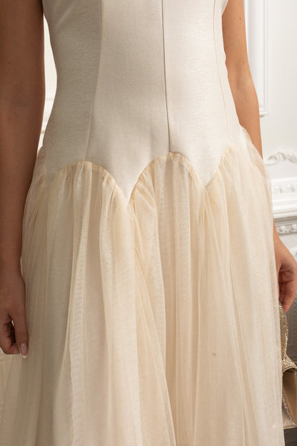 Vestido Midi Sem Mangas com Saia de Tule e Gola Decorada com Pérolas - Ivoire