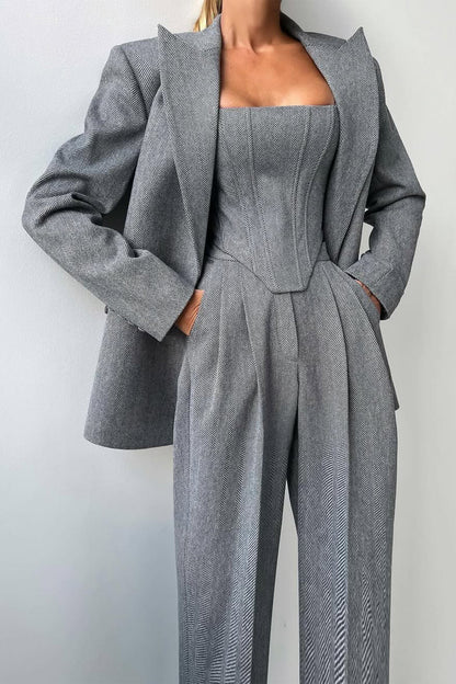DOLCE | Conjunto de três peças com americana cruzada
