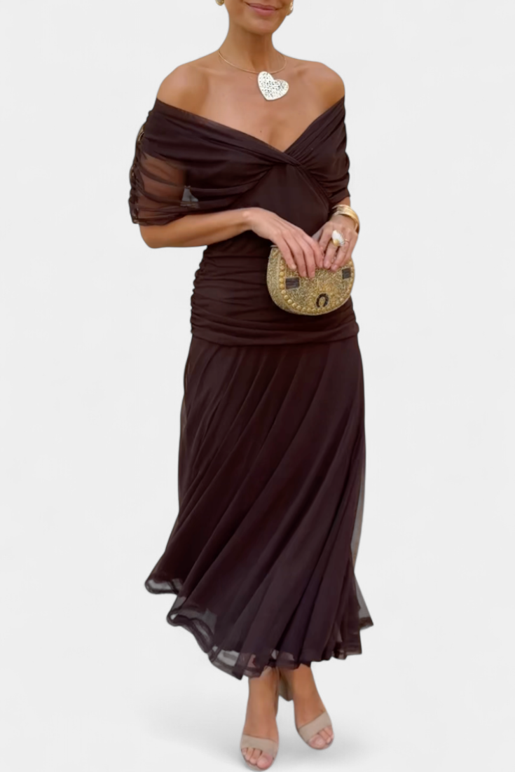 Alondra - Vestido longo Alondra com estampa floral e decote em V