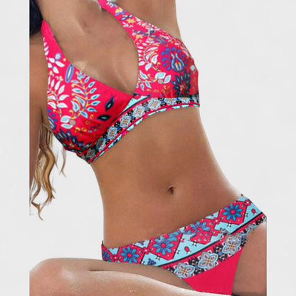 Biquíni Floral com Toques Geométricos