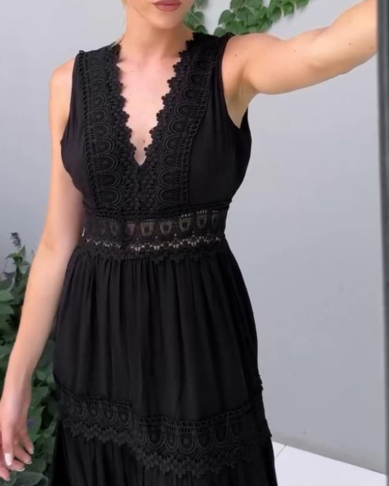 Charlotte - Vestido de renda artesanal com decote em V