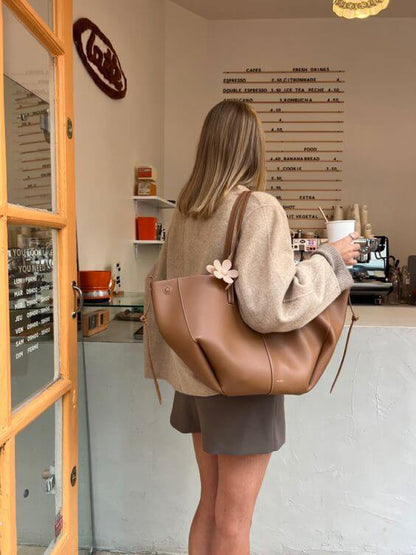 Teresa – Bolsa Tote com Alças Curvas