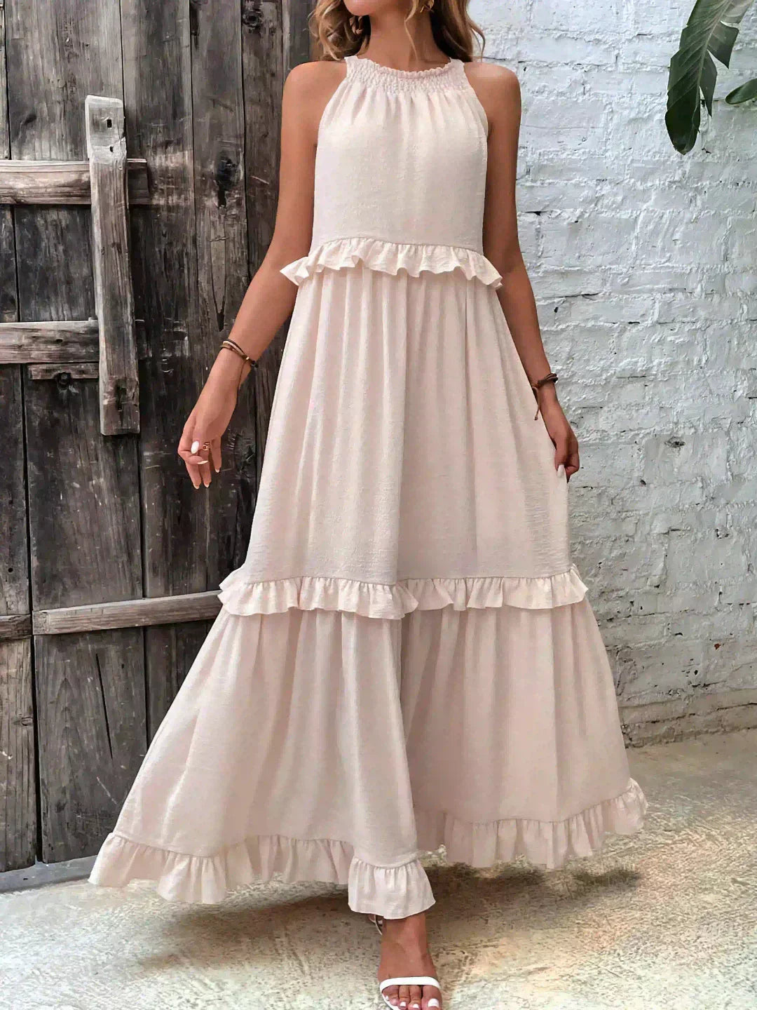 Sarah | Vestido longo com babados e alças finas