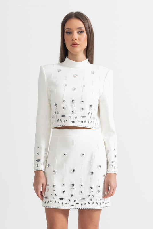 Conjunto com Diamantes e Saia Mini - Branco