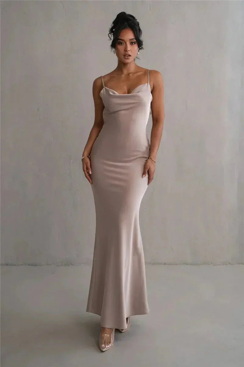 Nina™ | Vestido de festa luxuoso em seda com babados