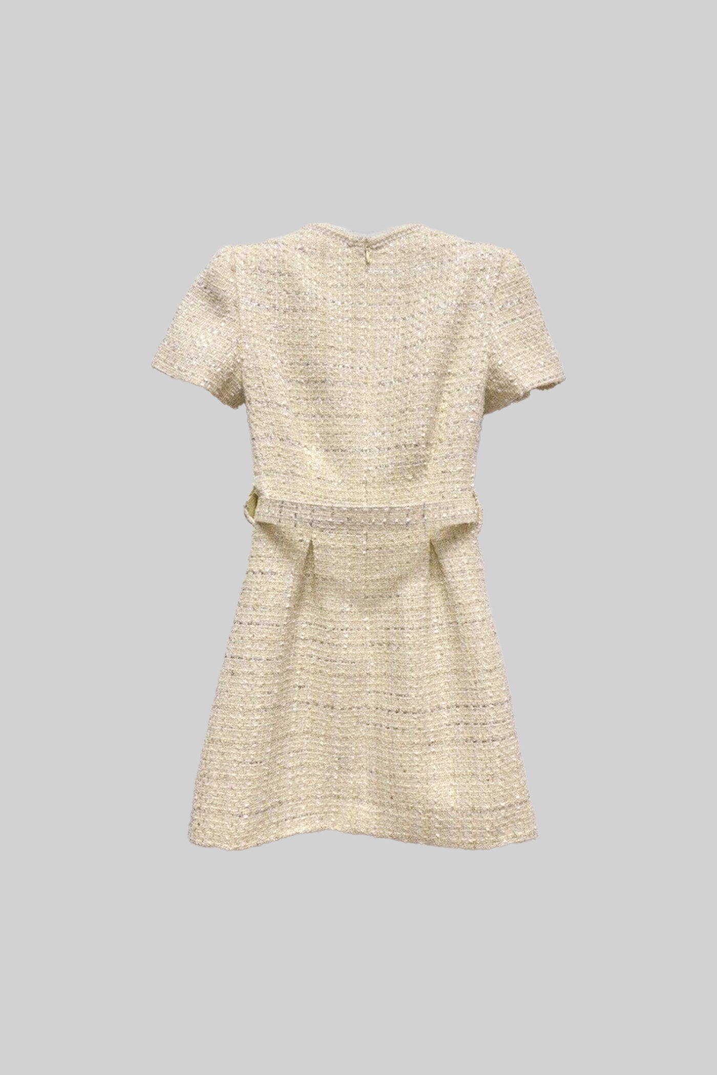 Vestido Mini Texturizado Com Cinto Coordinado E Broche Floral - Bege